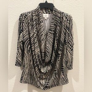ECI Black and Cream Geometric Blouse